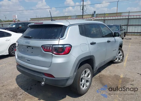 2024 Jeep Compass Sport 4X4 z USA, uszkodzony, nr VIN 3C4NJDAN3RT170275